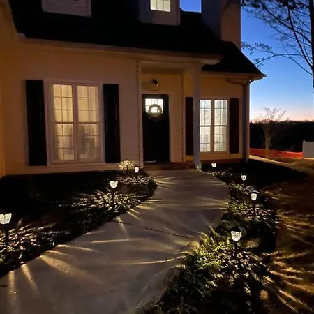 Lake Lanier House 1